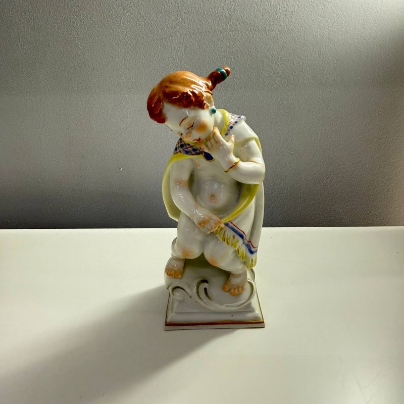 Фигурка с изображением одного из знаков Зодиака: Дева Meissen 1951г