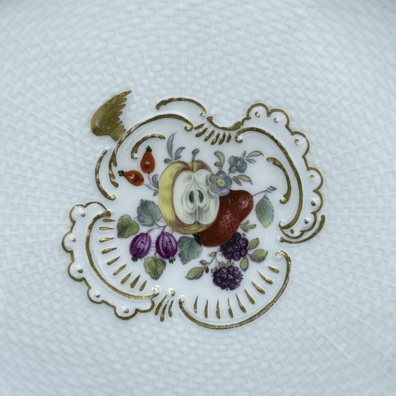 Редкая старинная обеденная тарелка из сервиза Шверин, Германия, Meissen, 1815-1820 гг.