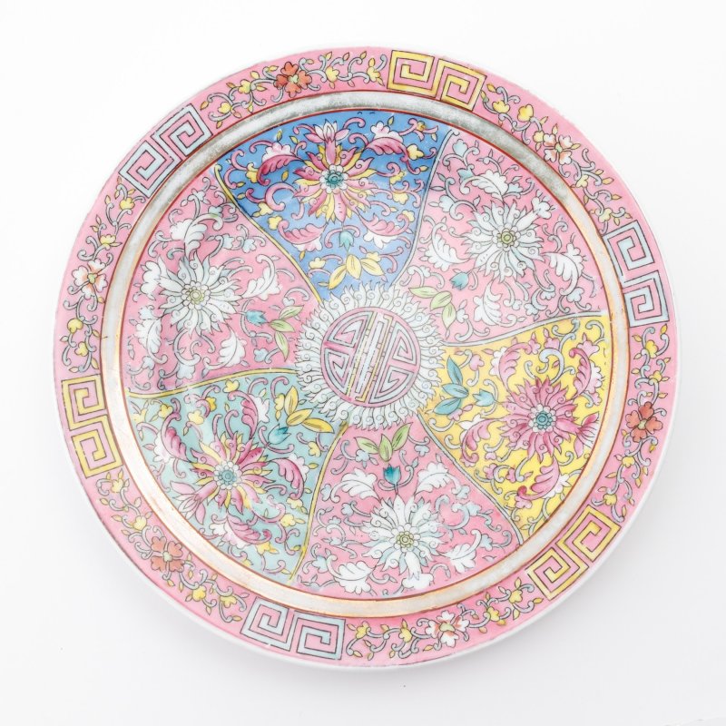 Редкая тарелка фарфоровой мануфактуры Гарднер в китайском стиле