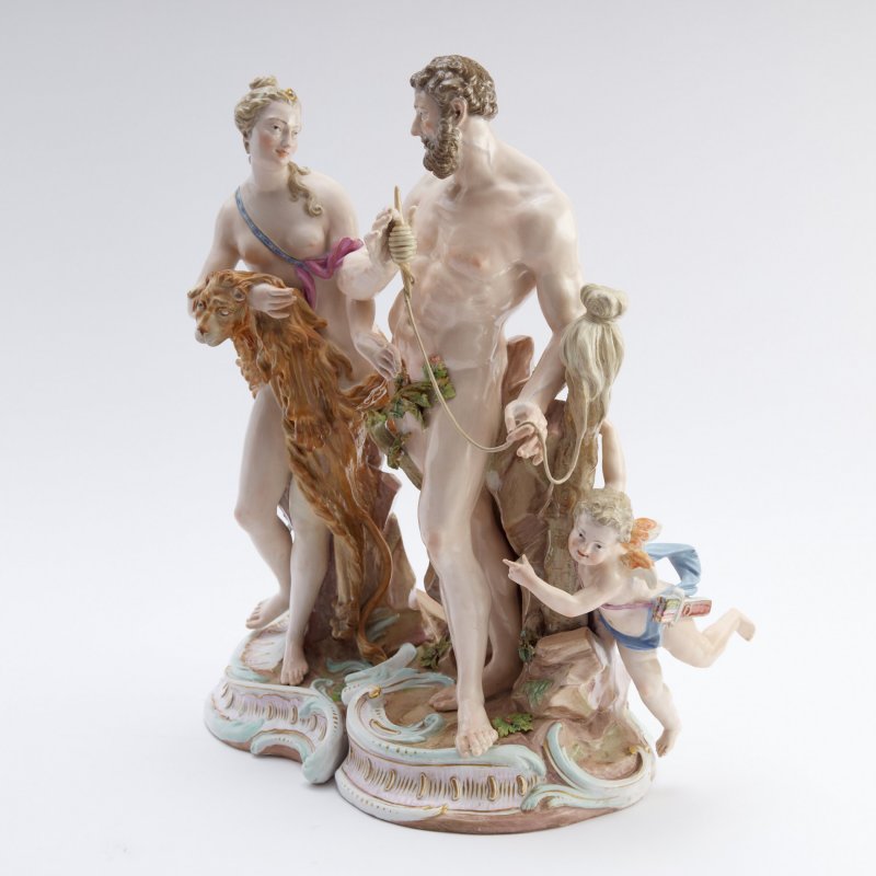 Антикварная скульптурная композиция Геракл и Омфала