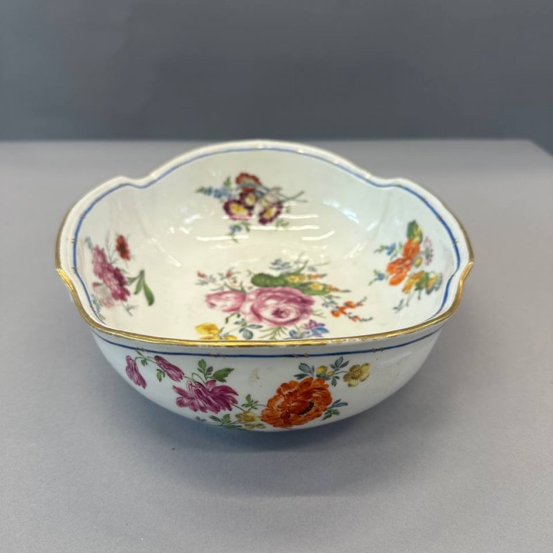 Старинная чаша овальной формы  Meissen 1763-74 гг