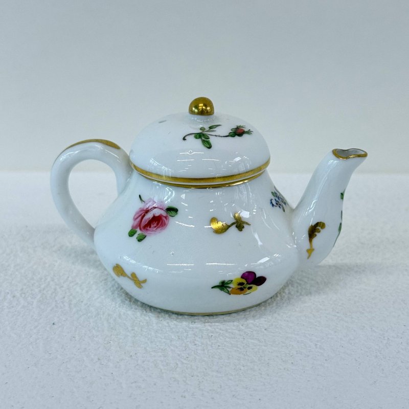 Чайник -миниатюра