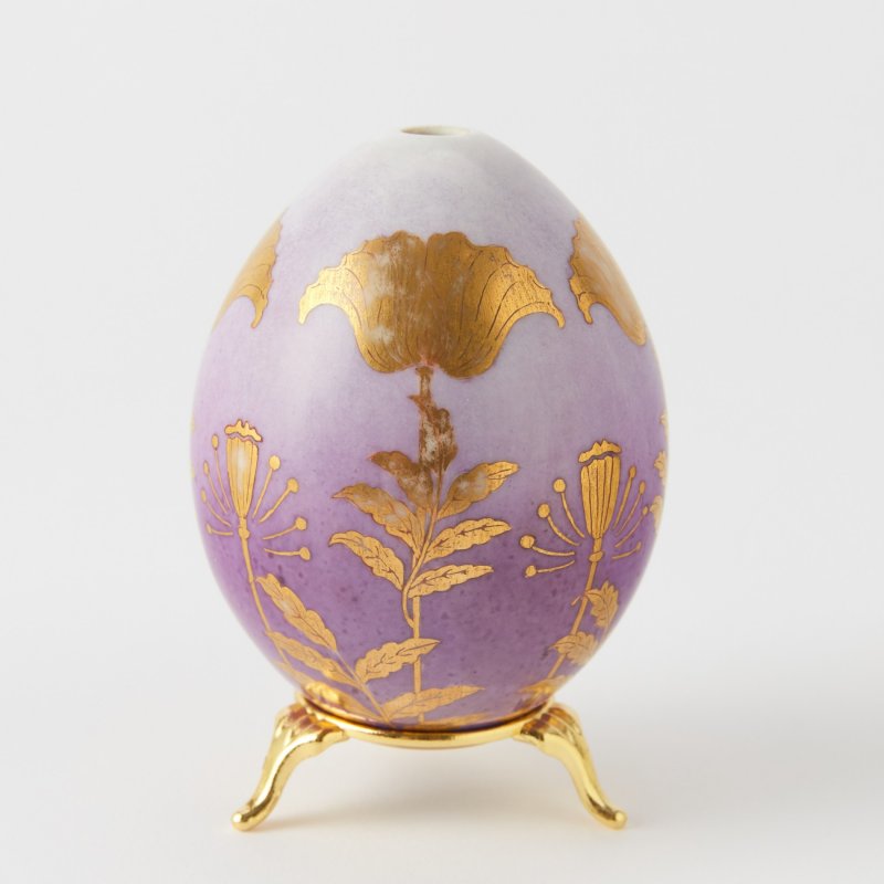 Фарфоровое старинное яйцо с ручной росписью