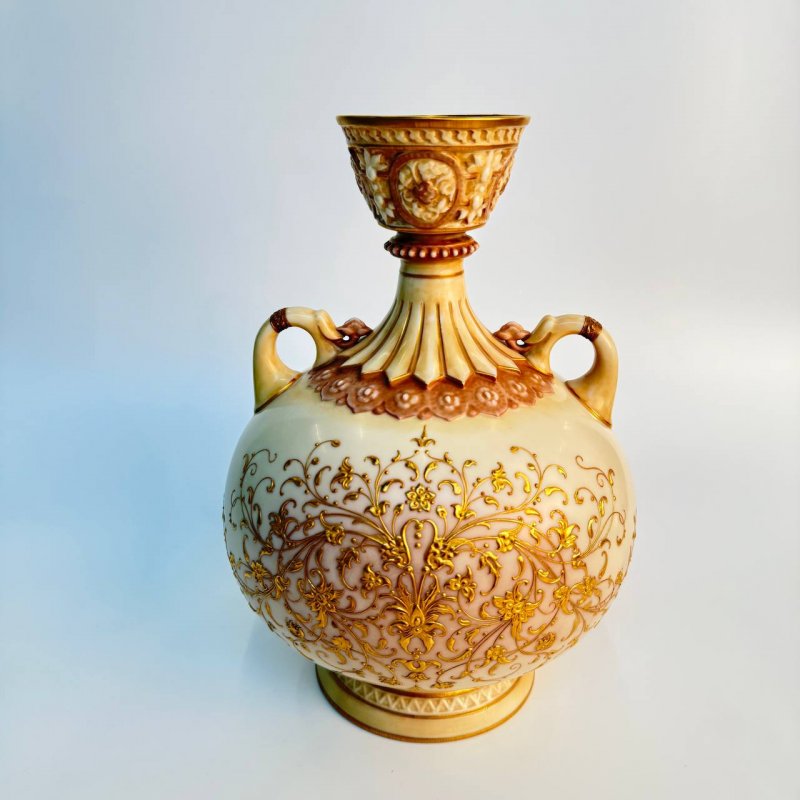 Ваза Royal Worcester