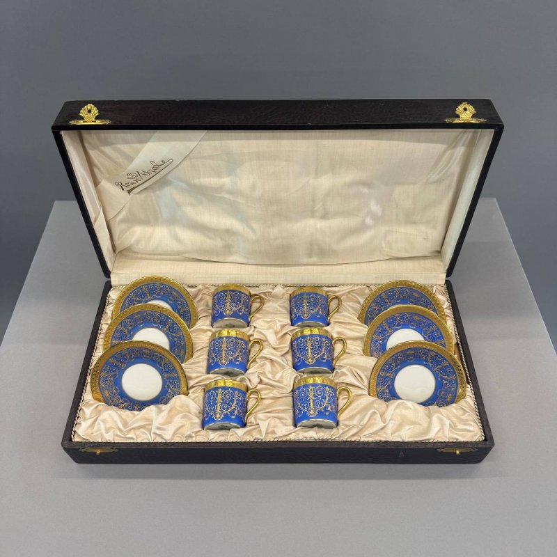 Коллекционный набор  для кофе из 6 чашек с блюдцами в фирменном кофре