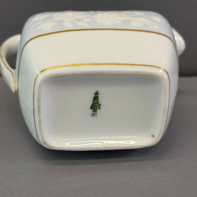 Сливочник ИФЗ период АIII 