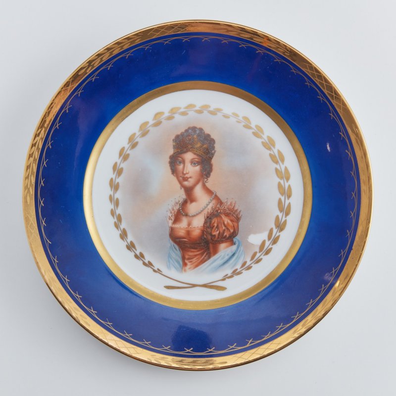 Парные тарелки с изображением императора Наполеона Бонапарта и императрицы Жозефины