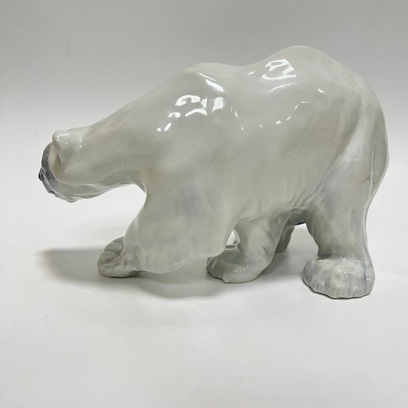 Скульптура Белый медведь Роял Копенгаген. 1969-1974