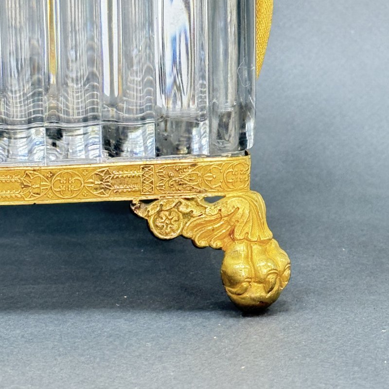 Хрустальная шкатулка с бронзовыми вставками и золочением в стиле Ампир Франция 1820 гг (к)