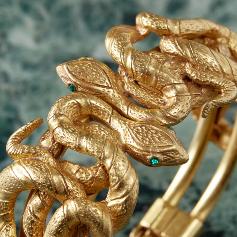 Коллекционный винтажный браслет Змеи со стразами.