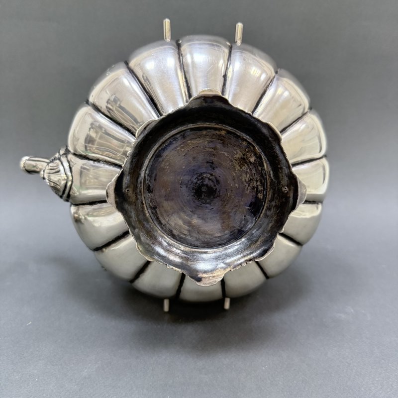 Старинная бульотка в стиле романтизма. (к)