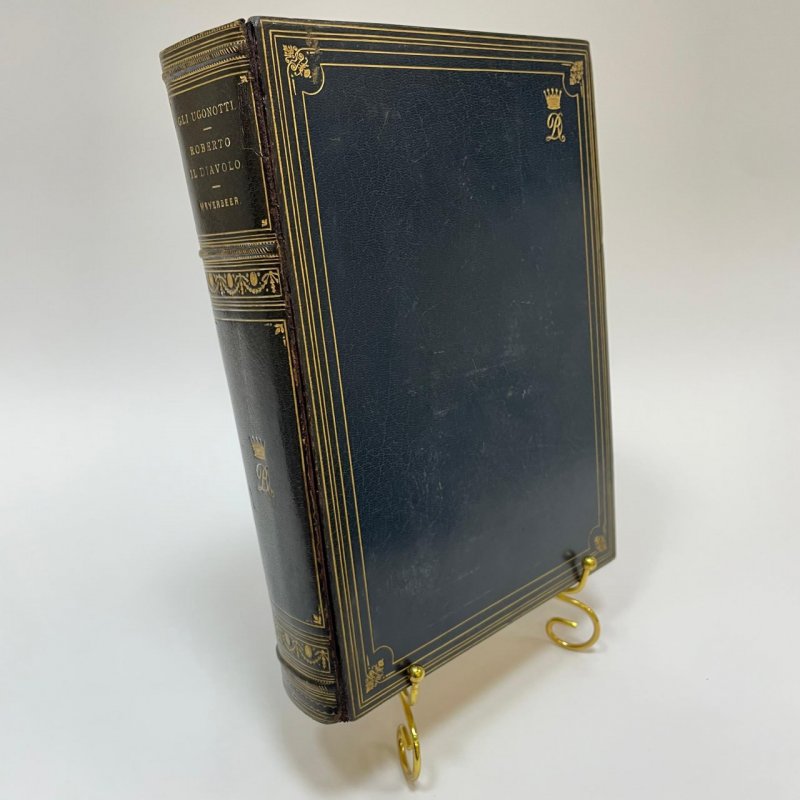 Партитура 3 книги с нотами