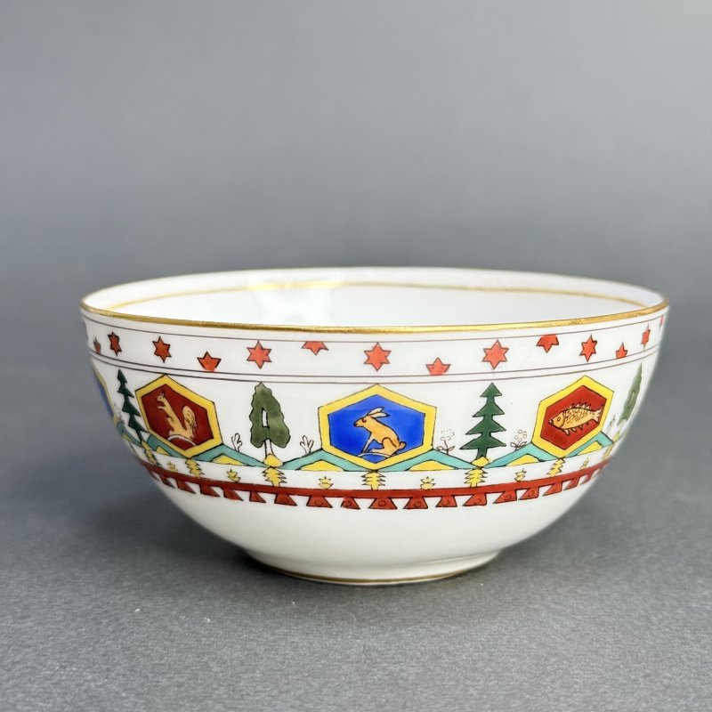 Редкая чашка с ручкой в форме медведя и блюдцем