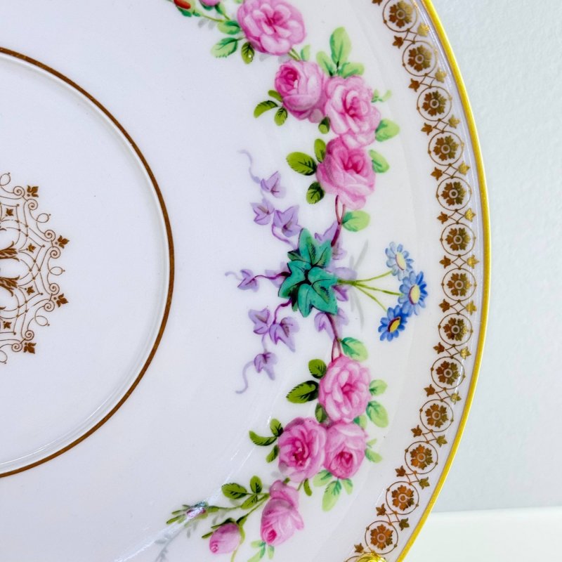 Фарфоровая тарелка императорского Севрского фарфора 