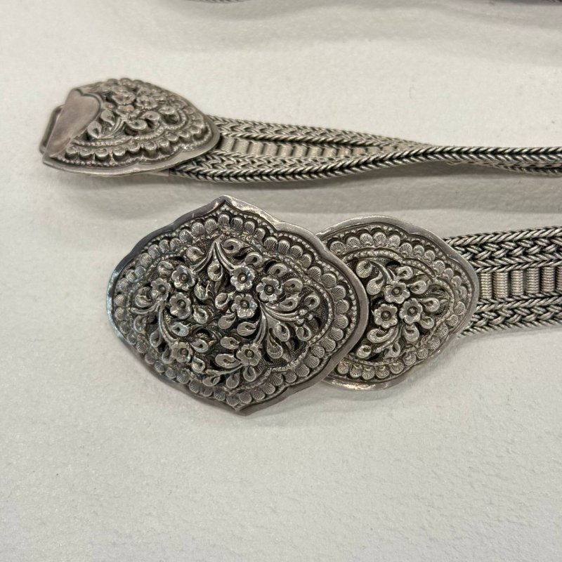 Серебряный пояс