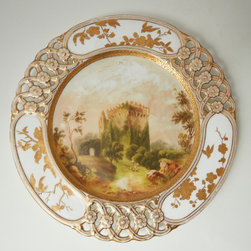 Тарелка с пейзажем Coalport 1875-1881гг DLARNEY CASTLE