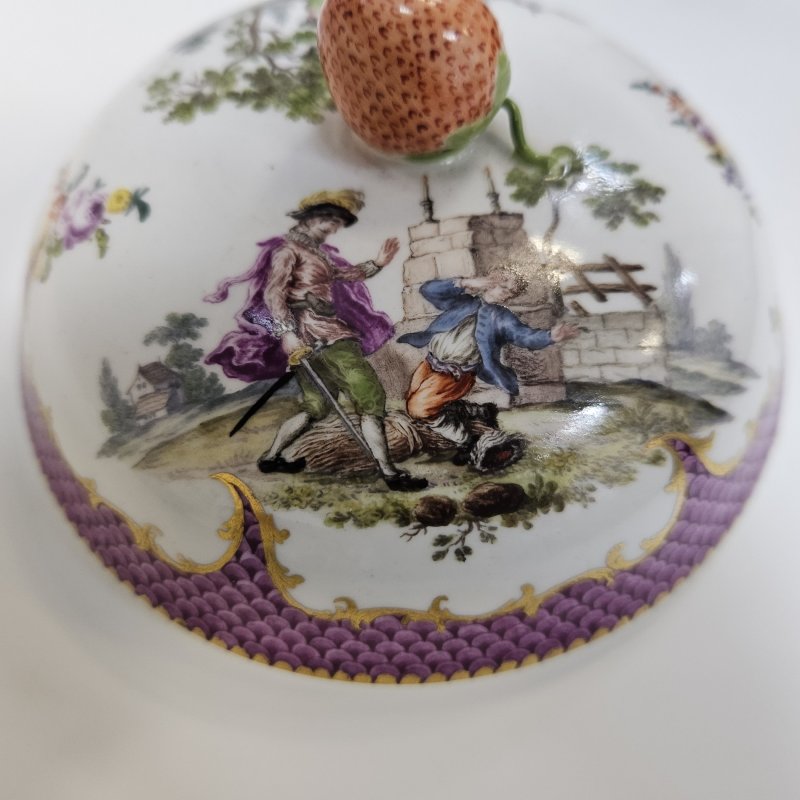 Террин с крышкой и тарелкой - подставкой Мейссен середина 18 века