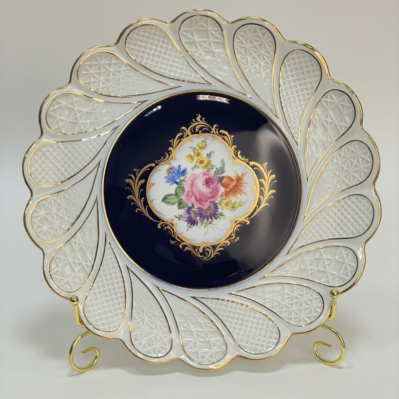 Блюдо с кобальтовым крытьем Meissen