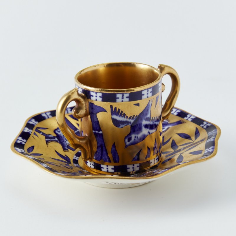 Старинная чашка с блюдцем с ручной росписью Blue birds & bamboo