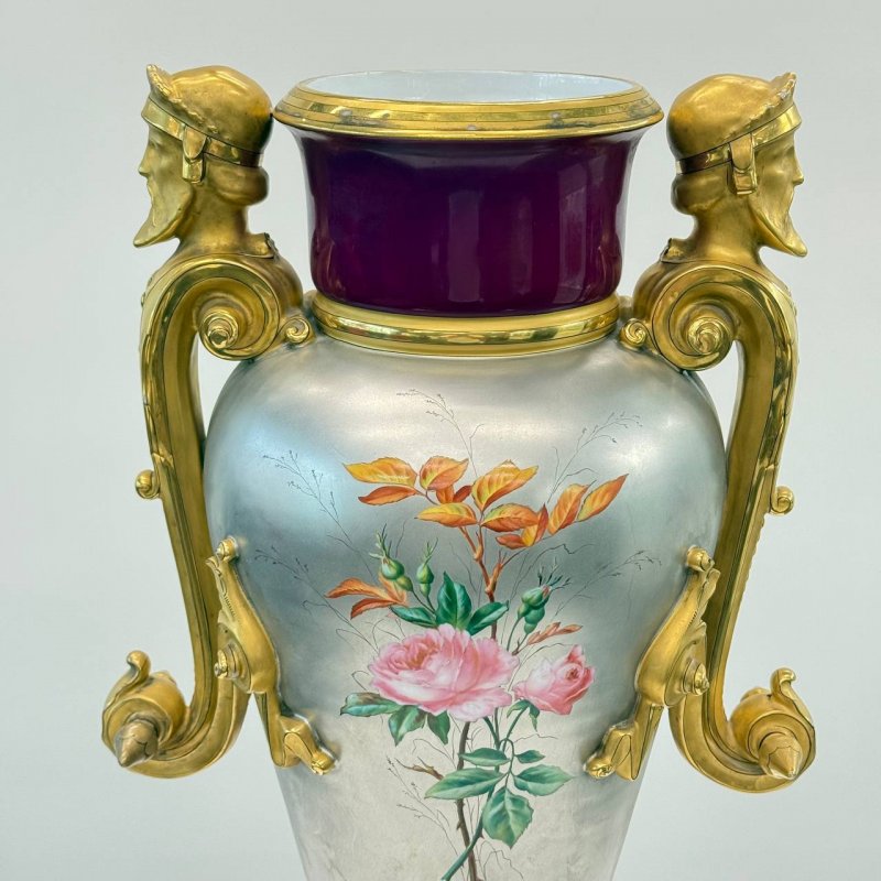 Очень редкая старинная ваза в стиле неоклассицизма 