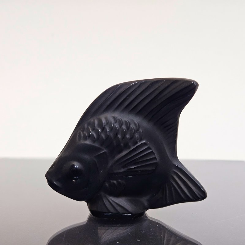Хрустальная рыбка черная Lalique