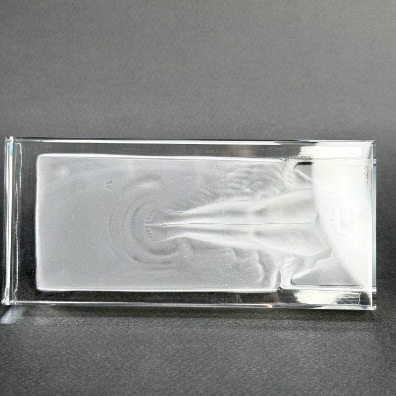 Мелочница сатиновое стекло дизайн 1930г. Г. Хоффманн Чехия 21 в