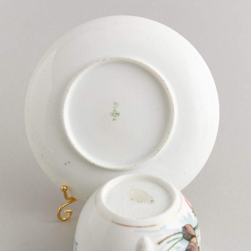 Коллекционная старинная чашка с блюдцем. Времена правления Александра II