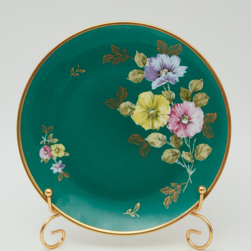Тарелка зеленая цветы