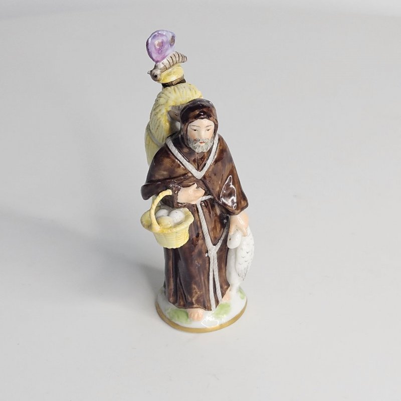 Статуэтка Монах несущий девочку в снопе Meissen