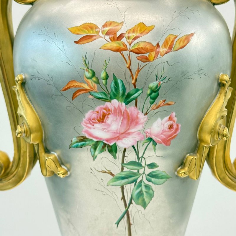 Очень редкая старинная ваза в стиле неоклассицизма 