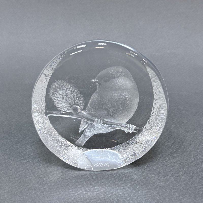 Хрустальное пресс-папье Птица на ветке. Mats Jonasson