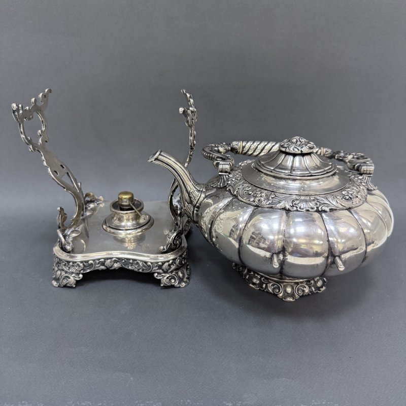 Старинная бульотка в стиле романтизма. (к)