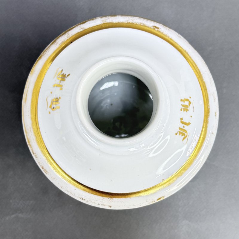 Большая редкая чайница фабрики М.С. Кузнецова в Дулево