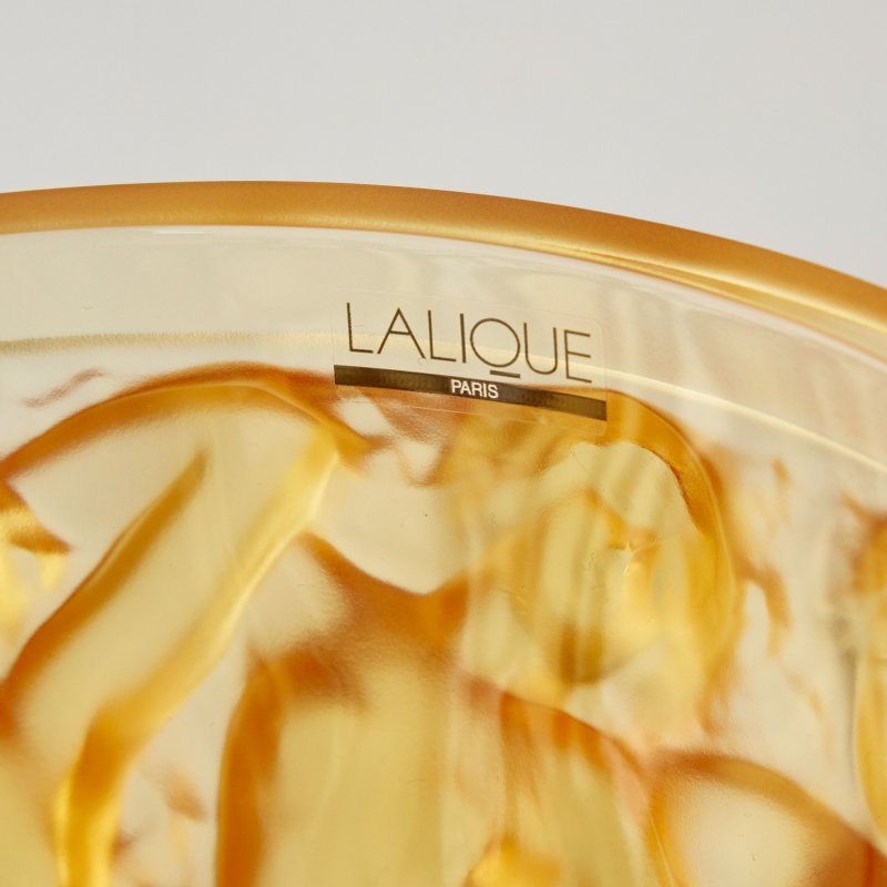 Ваза хрустальная Lalique из лимитированной серии «Bacchantes» («Вакханки»). Модель 1927 года