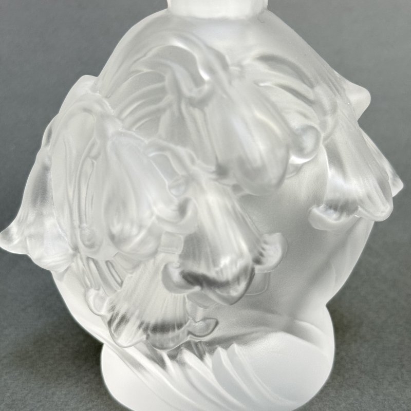 Коллекционный парфюмерный флакон в стиле Артдеко дизайн-колокольчики 1930г. Г. Хоффманн Чехия 21 в