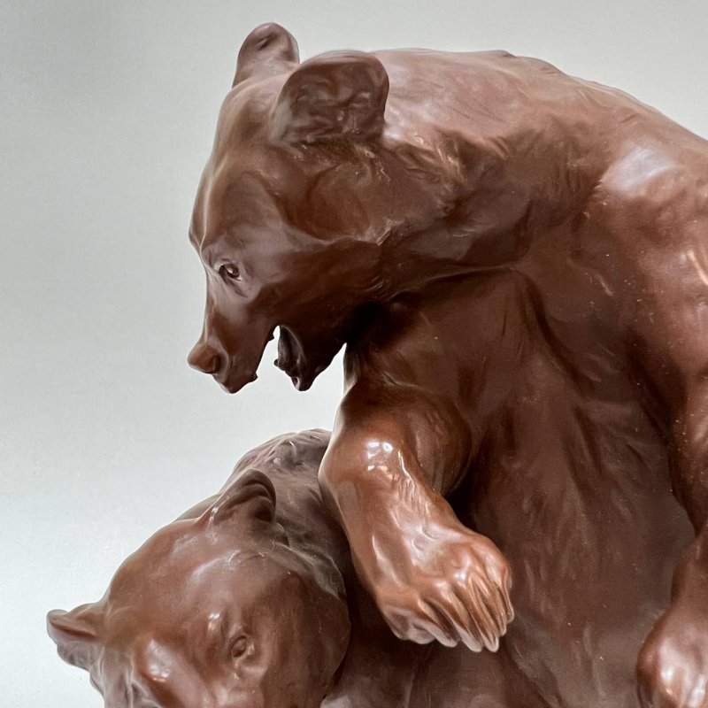Фигурка 2 медведя  из коричневого бурого фарфора 1905 г Meissen