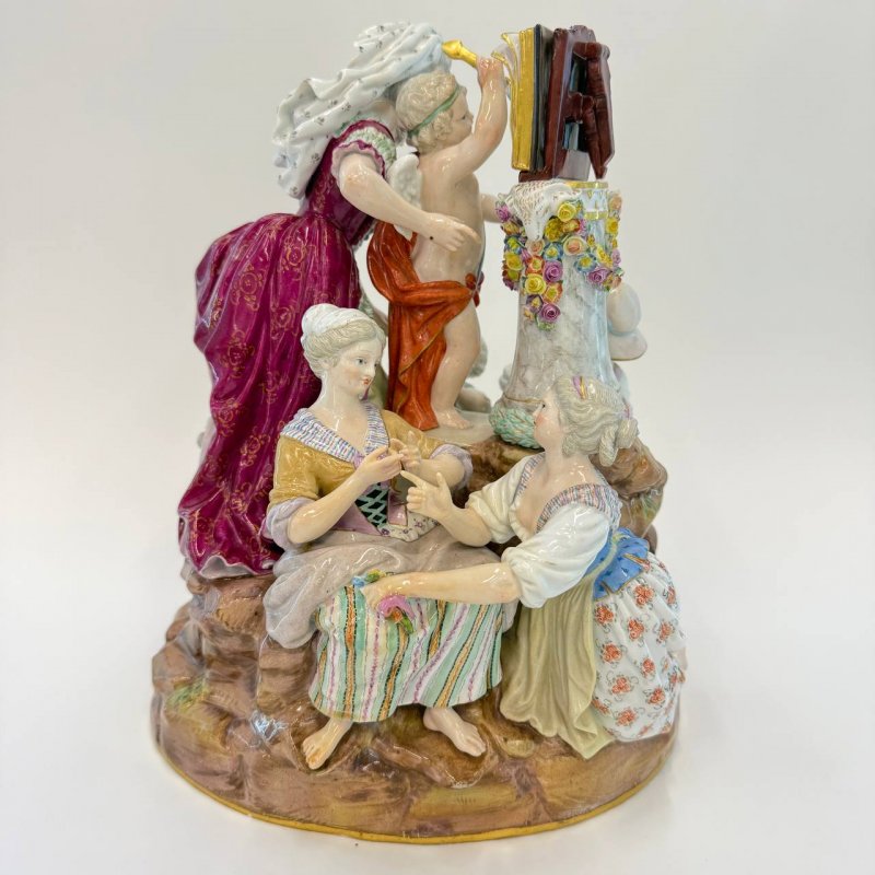 Скульптурная группа Уроки любви Meissen 1850 гг