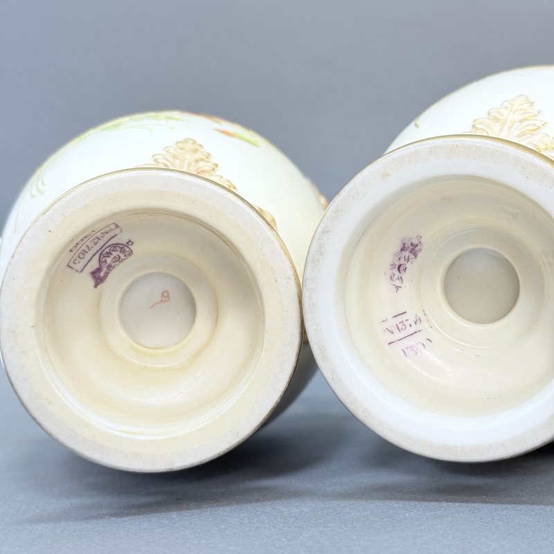 Парные вазы с крышками Royal Worcester