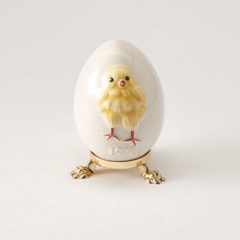 Яйцо с цыпленком на подставке. Goebel 