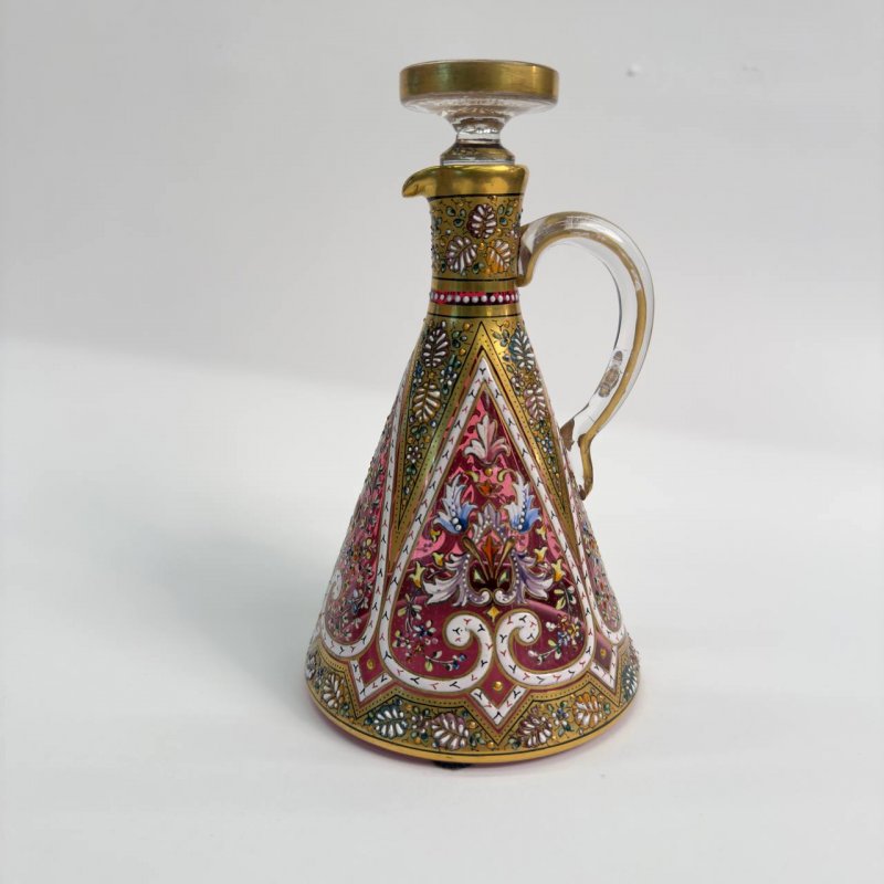 Старинный графин - круэт Moser из клюквенного стекла с эмалями 