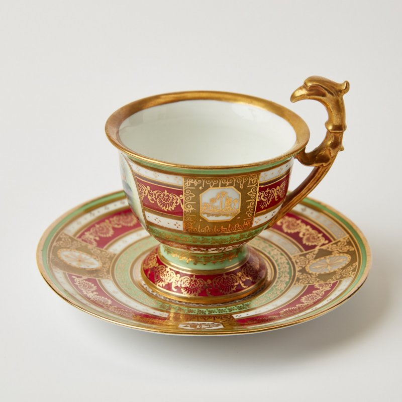 Чашка с блюдцем в стиле королевская Вена.