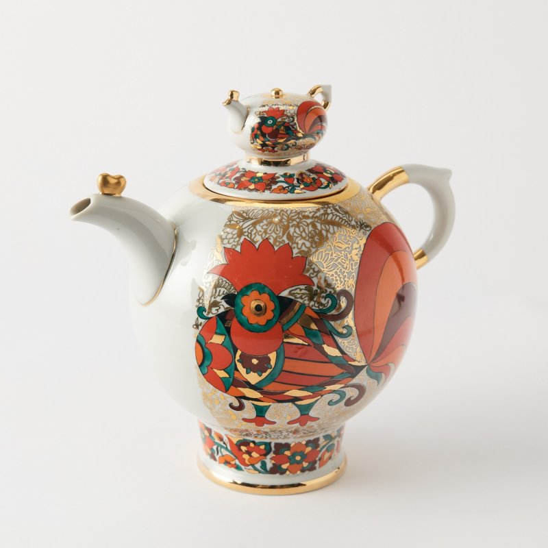 Коллекционный фарфоровый чайник  Красный петух