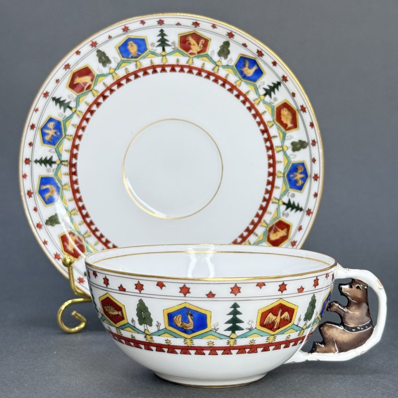 Редкая чашка с ручкой в форме медведя и блюдцем