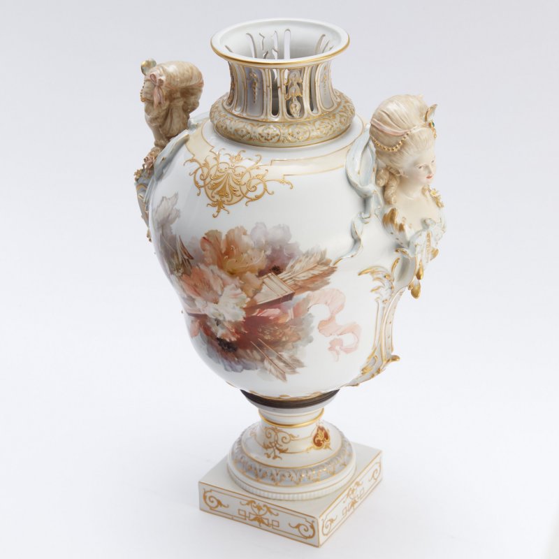 Шедевр! Антикварная ваза с росписью в технике Weichmalerei