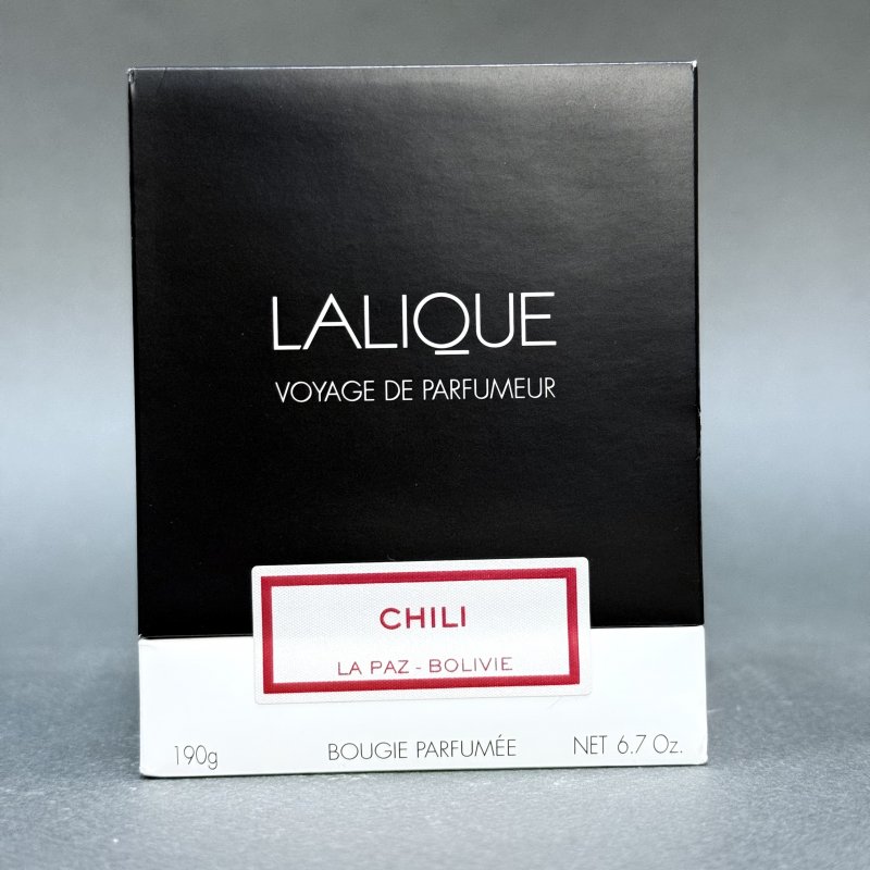 Ароматическая свеча Lalique édition spéciale Chili, La Paz - Bolivia линейка ароматов для дома Voyage de Parfumeur 2024 г