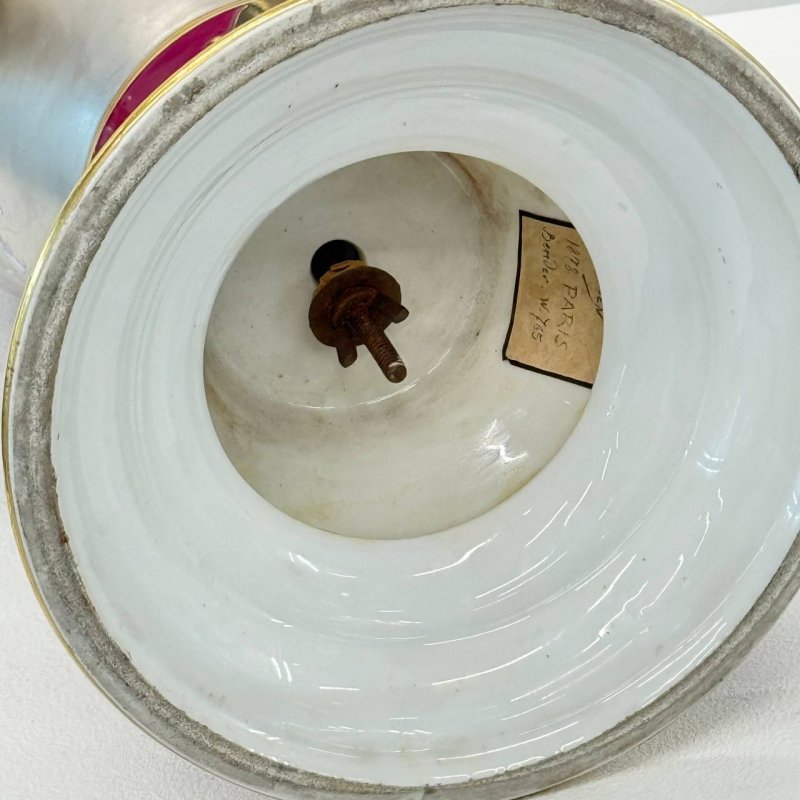 Очень редкая старинная ваза в стиле неоклассицизма 