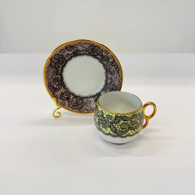 Кофейная пара с кружевом