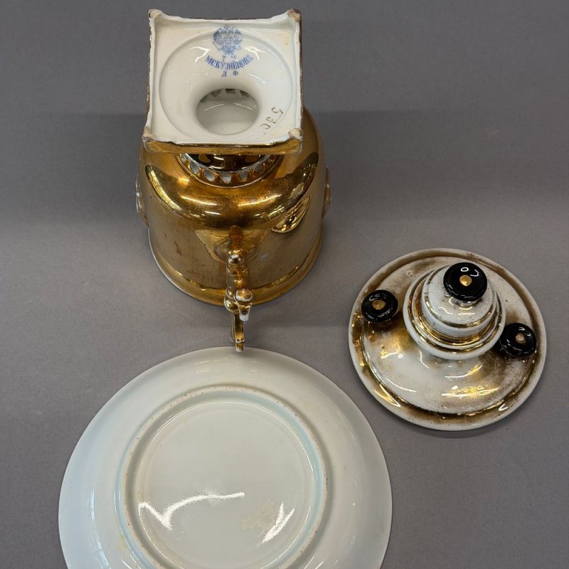 Редкая антикварная фарфоровая чайная пара «Самовар» 1890–1910 гг