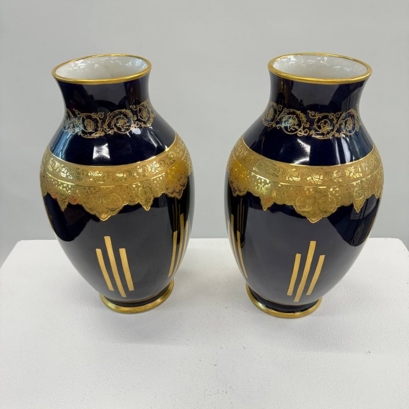 Пара редких лиможских ваз