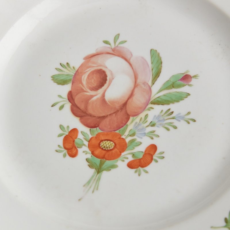 Старинная фарфоровая тарелка придворная. Времена правления Николая I